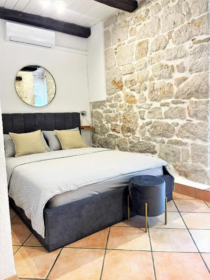 Apartments Papilon Vrsar Exterior photo